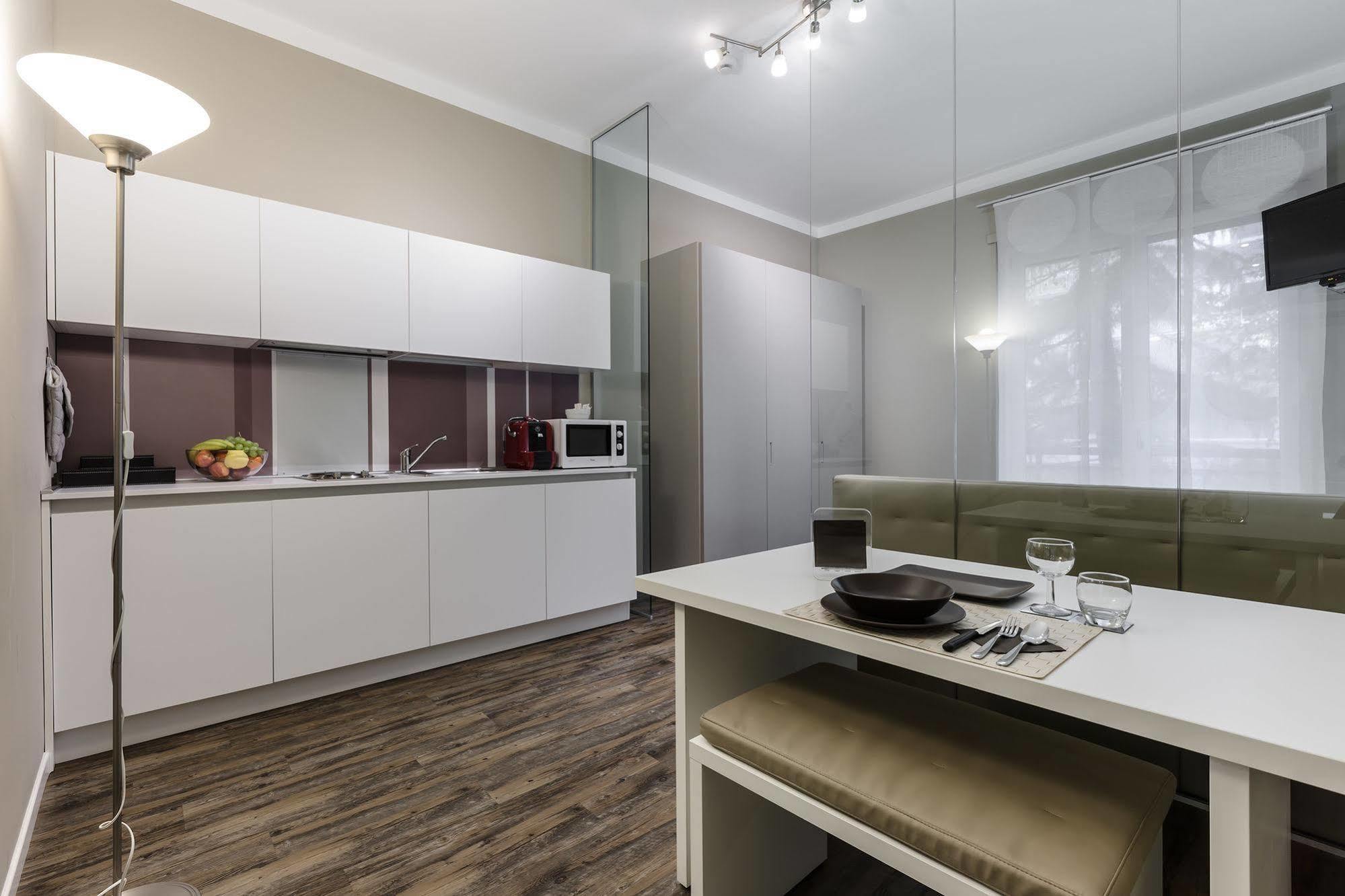 Studio Inn De Angeli Milánó Kültér fotó